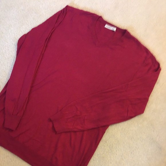 OLD NAVY LONG SLEEVE LIGHTWEIGHT V-NECK PULLOVER - Picture 7 of 9